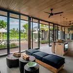 Villa Luna Lotus By Balisuperhost